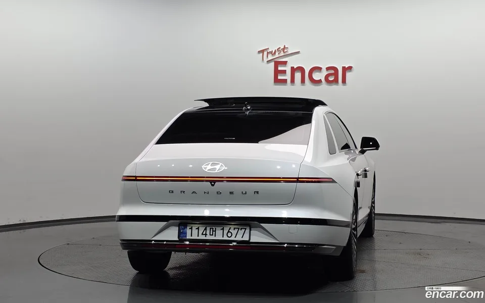 Hyundai Grandeur Hybrid 2024 — миниатюра 4