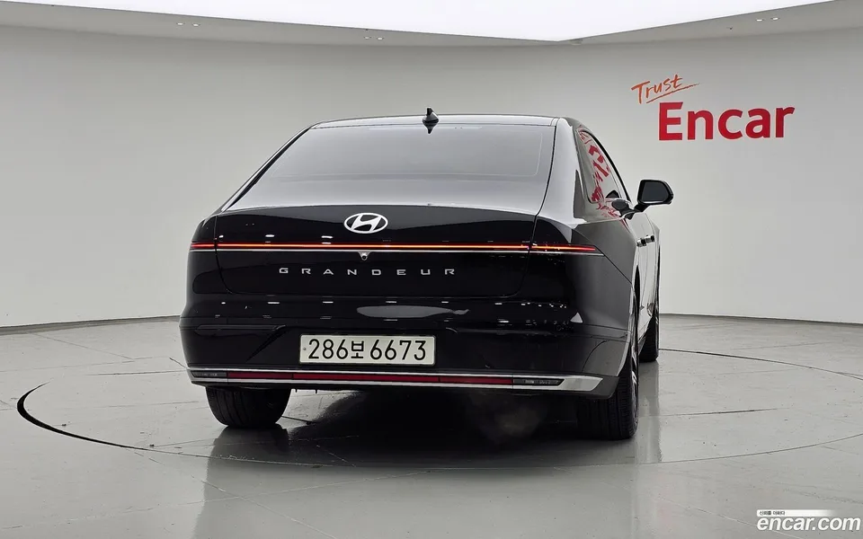 Hyundai Grandeur 3.5 2WD 2023 — миниатюра 4