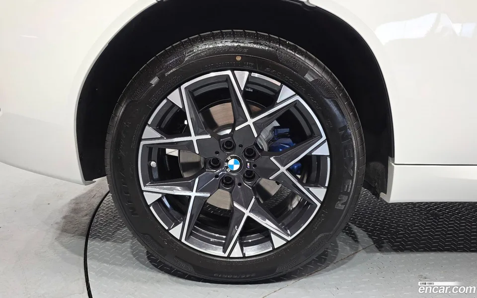BMW X3 xDrive 20 M 2026 — миниатюра 2