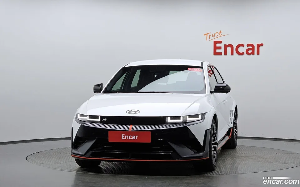 Hyundai Ioniq 5 N 2025 — миниатюра 3