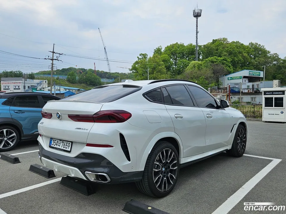 BMW X6 xDrive30d M 2025 — миниатюра 2
