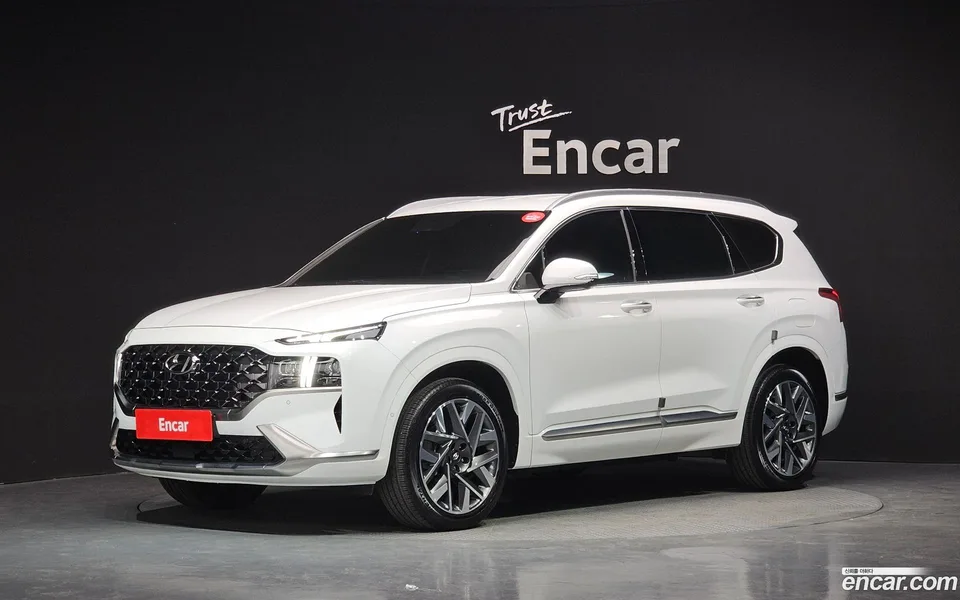 Hyundai SantaFe 2.5T 2WD 2023 — фото 1, купить с доставкой в Москву