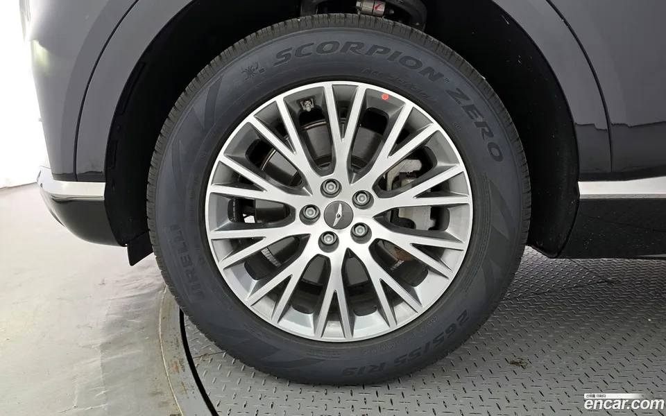 Genesis GV80 2.5T 2WD 2023 — миниатюра 5