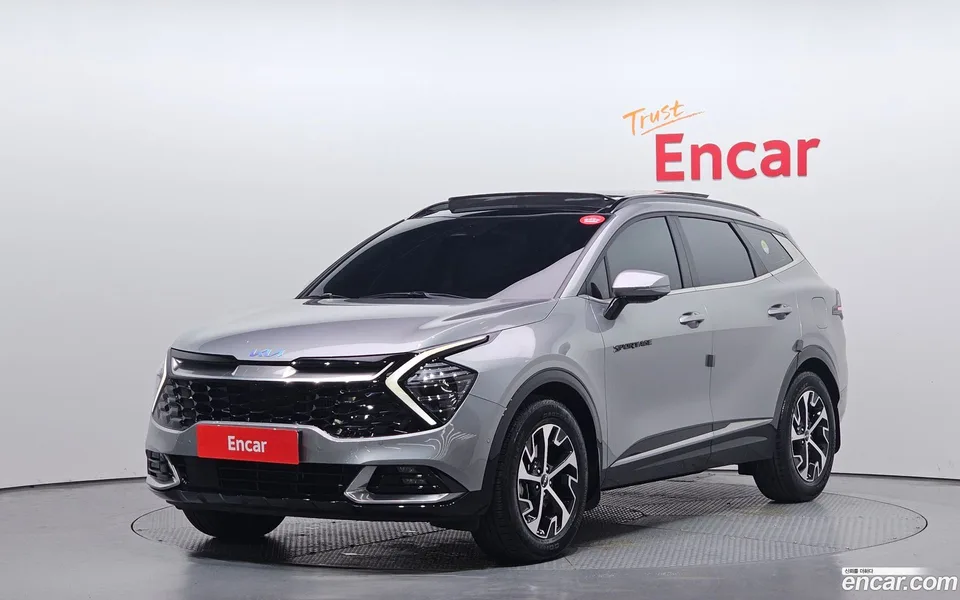 Kia Sportage Hybrid 2WD 2022 — фото 1, купить с доставкой в Москву