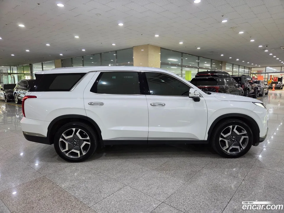 Hyundai Palisade 3.8 2WD 2023 — миниатюра 2