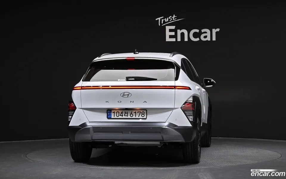 Hyundai Kona Hybrid 2024 — миниатюра 4