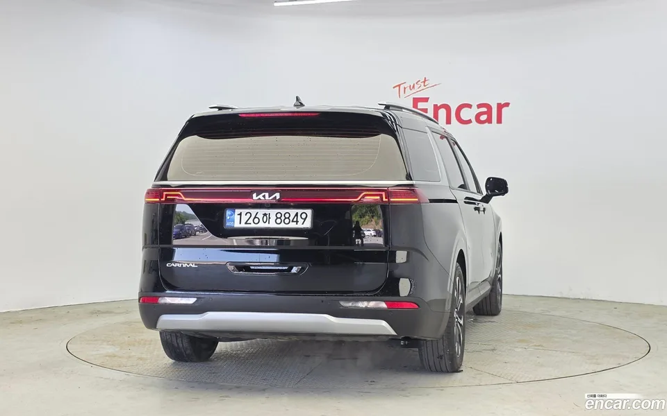 Kia Carnival 9 2022 — миниатюра 4