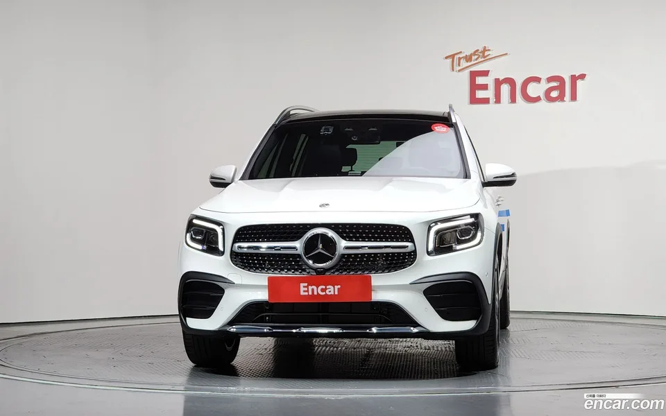 Mercedes-Benz GLB-Class GLB250 4MATIC 2022 — миниатюра 3