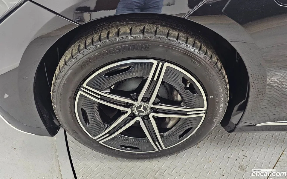 Mercedes-Benz EQE EQE350+ 2024 — миниатюра 2