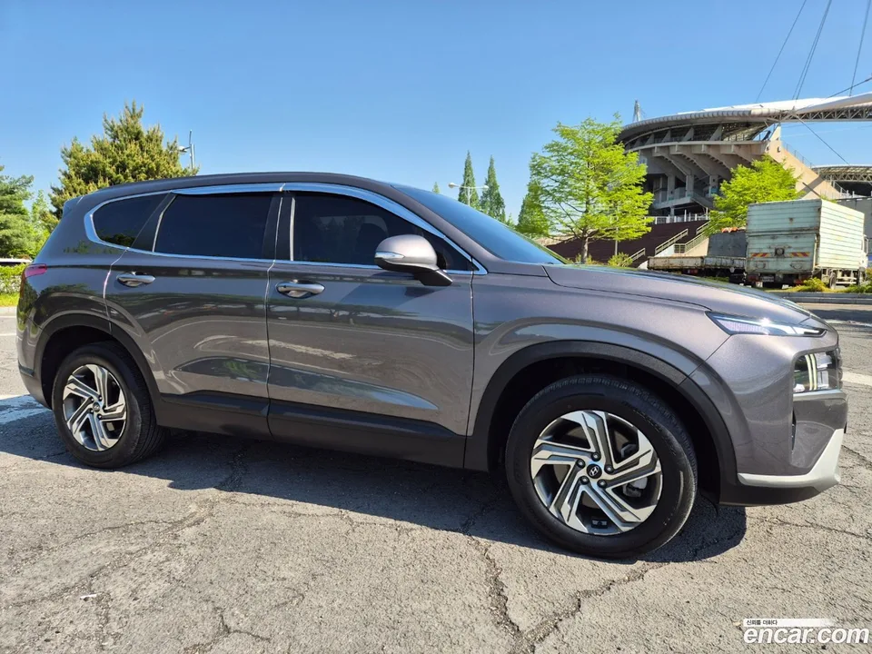 Hyundai SantaFe 2.5T 2WD 2023 — миниатюра 3