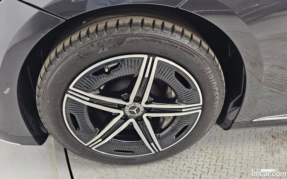 Mercedes-Benz EQE EQE350+ 2024 — миниатюра 2
