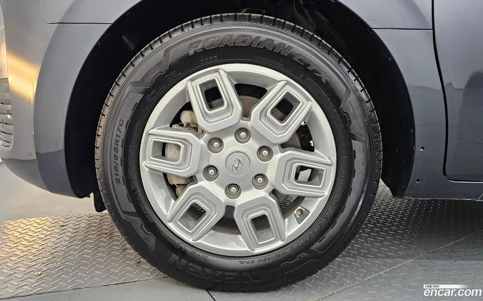 Hyundai Staria 11 2022 — миниатюра 5