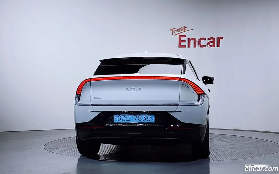 Kia EV6 2024 — миниатюра 4