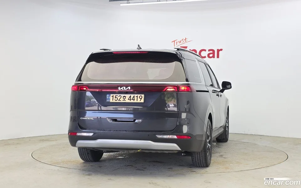 Kia Carnival 9 2022 — миниатюра 4