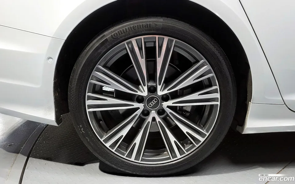 Audi A6 45 TFSI 2023 — миниатюра 2