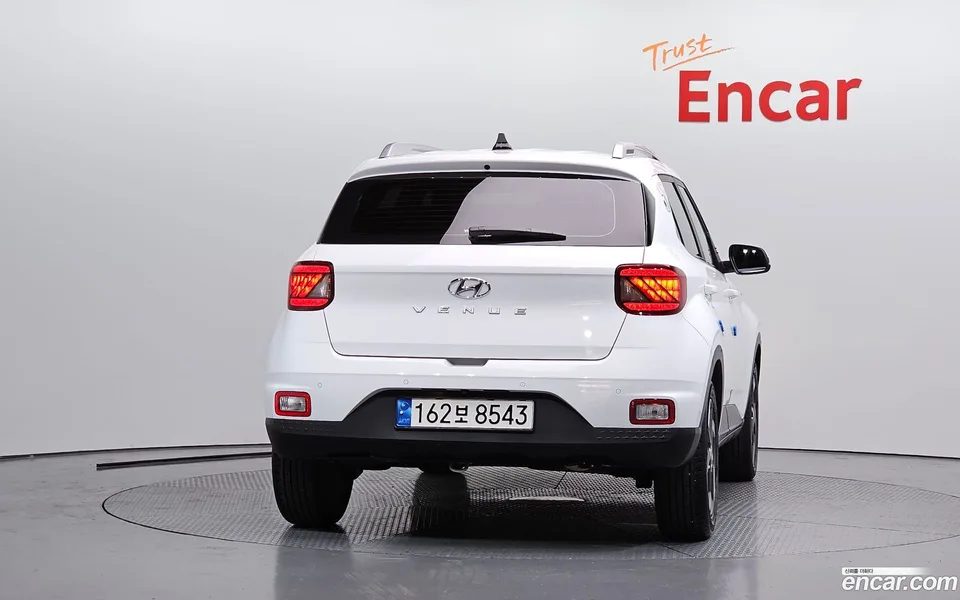 Hyundai Venue 1.6 2023 — миниатюра 4