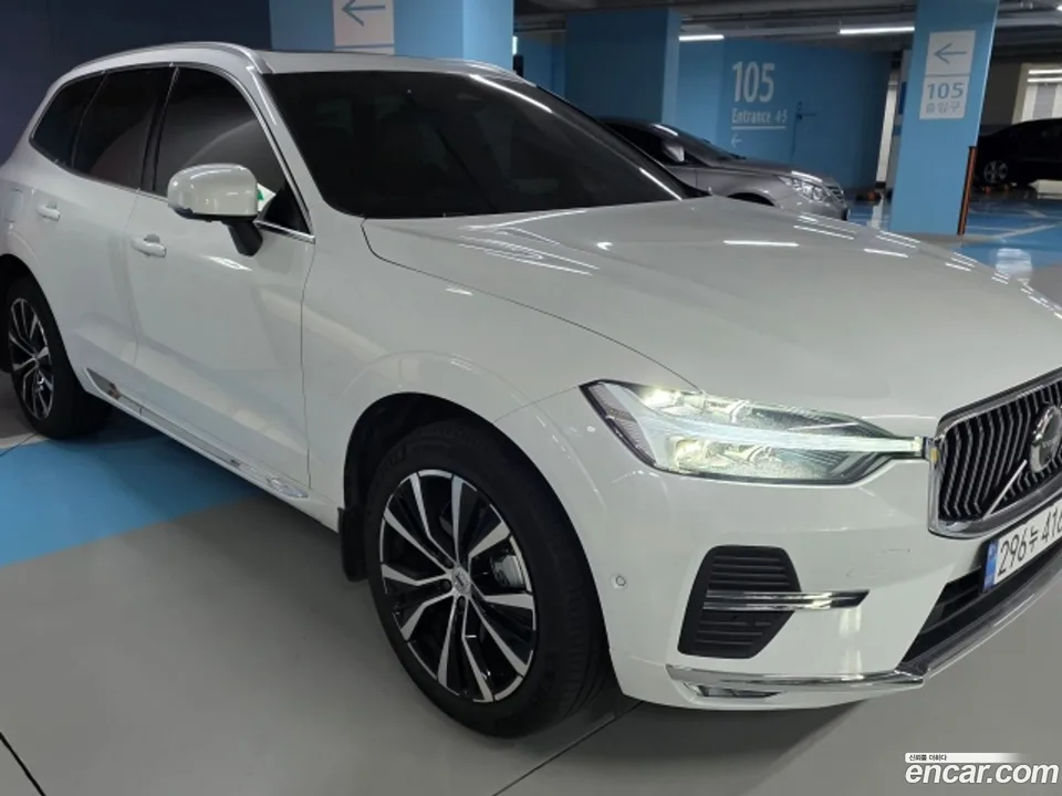 Volvo XC60 B6 2025 — миниатюра 3