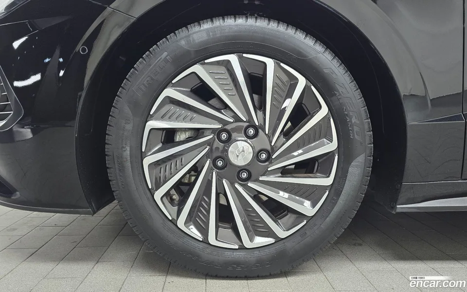 Hyundai Sonata Hybrid 2023 — миниатюра 5