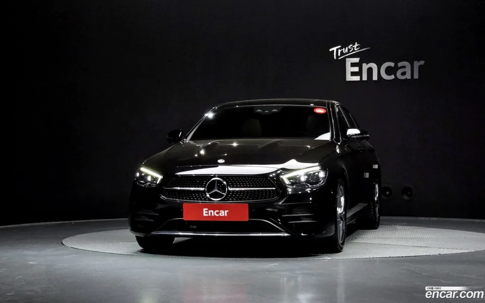 Mercedes-Benz E-Class E250 AMG Line 2023 — миниатюра 3