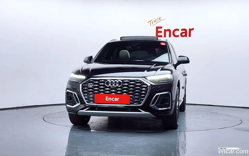 Audi Q5 45 TFSI 2023 — миниатюра 3