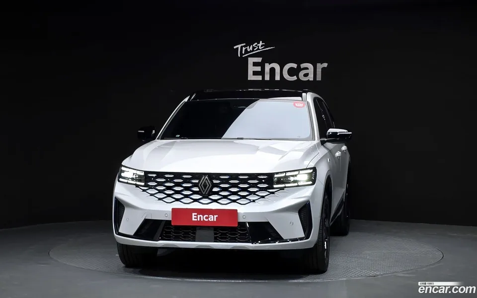 Renault Samsung Grand Koleos 1.5 E-TECH 2WD 2025 — миниатюра 3