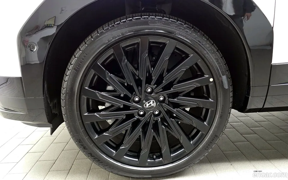 Hyundai SantaFe 2.5T 4WD 2024 — миниатюра 2