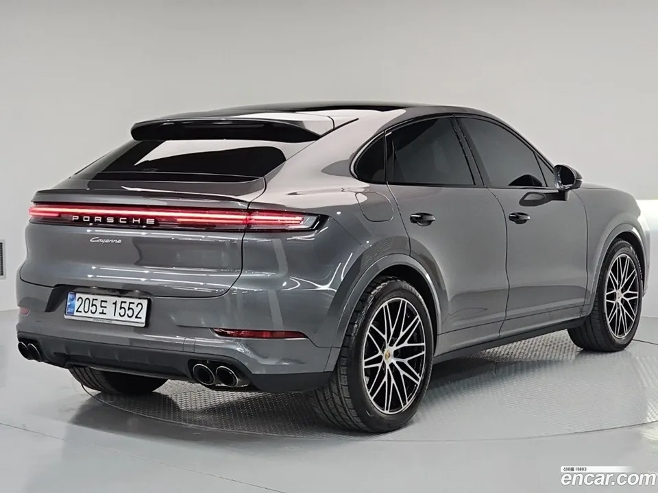 Porsche Cayenne 3.0 2024 — миниатюра 3