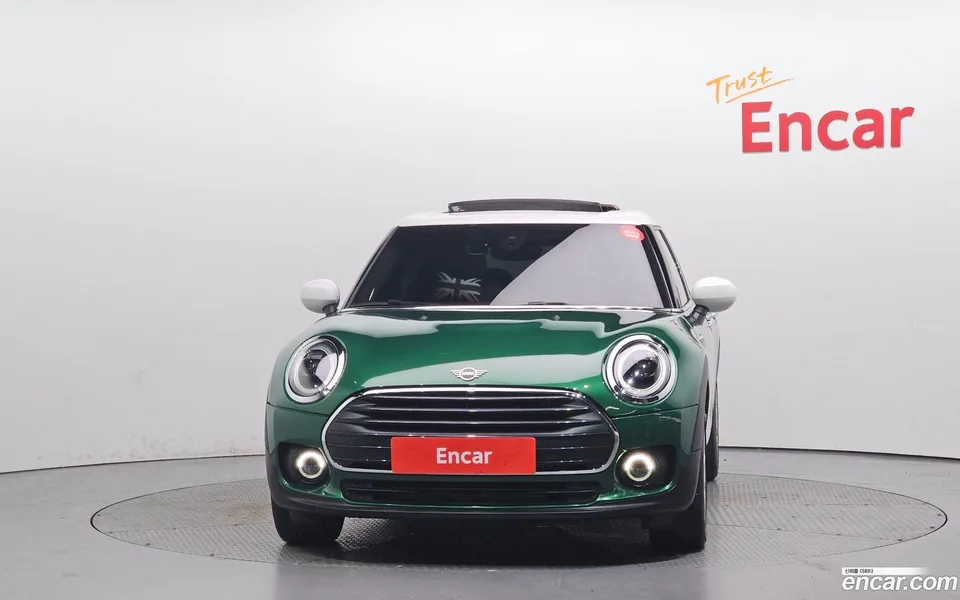 MINI Cooper Clubman 2022 — миниатюра 3