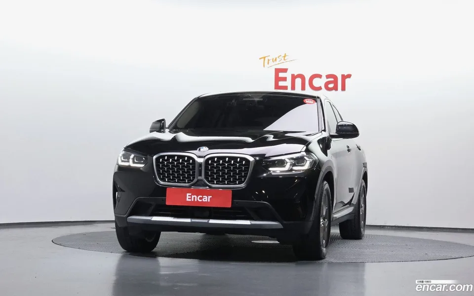 BMW X4 xDrive20i xLine 2024 — миниатюра 3