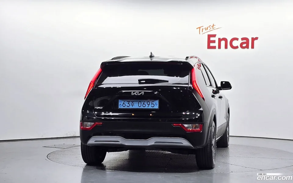 Kia Niro EV 2023 — миниатюра 4