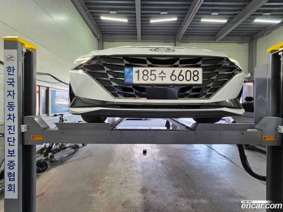 Hyundai Avante 1.6 2023 — фото 1, купить с доставкой в Москву