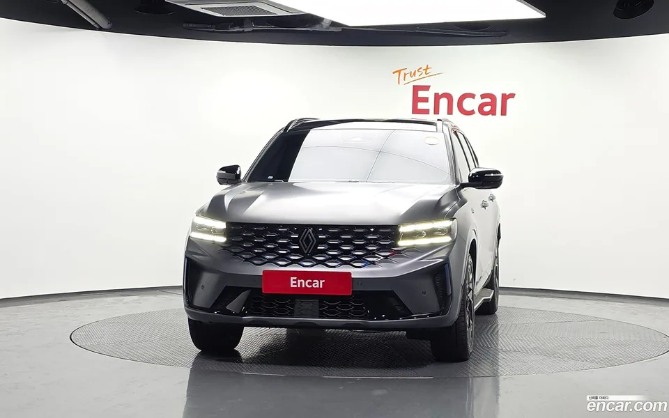 Renault Samsung Grand Koleos 1.5 E-TECH 2WD 2025 — миниатюра 3