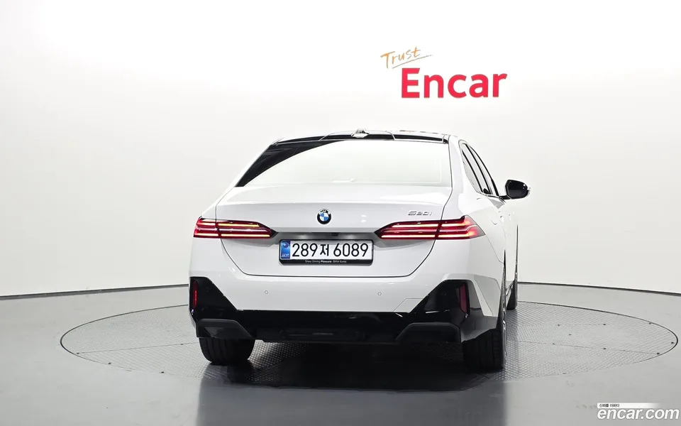 BMW 5 Series 520i M 2025 — миниатюра 4