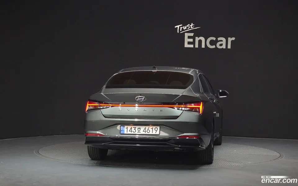 Hyundai Avante Hybrid 2022 — миниатюра 4