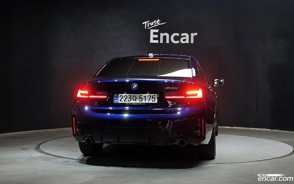 BMW 3 Series 320i M 2025 — миниатюра 4