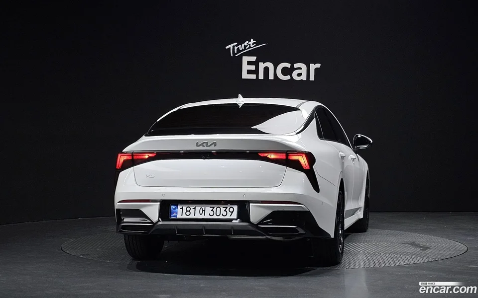 Kia K5 2.0 2025 — миниатюра 4