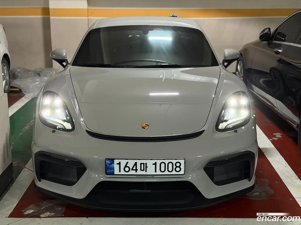 Porsche 718 Cayman 4.0 GT4 2023 — фото 1, купить с доставкой в Москву