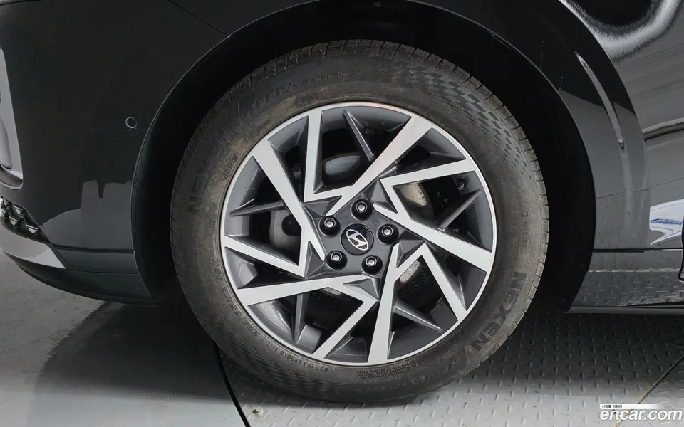 Hyundai Grandeur Hybrid 2023 — миниатюра 5