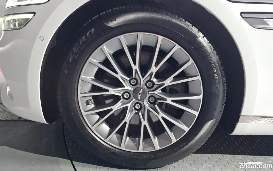 Genesis G80 2.5 2WD 2022 — миниатюра 2