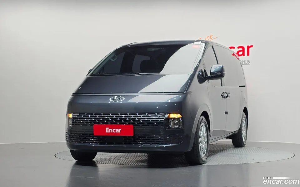 Hyundai Staria 5 2022 — миниатюра 3