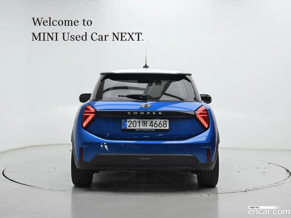 MINI Cooper C 2025 — миниатюра 4