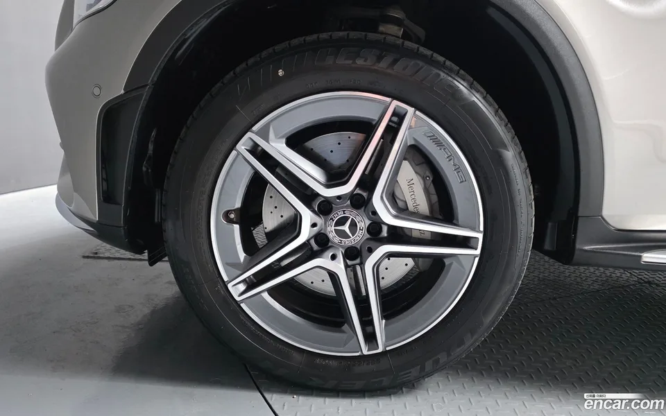 Mercedes-Benz GLC-Class GLC300e 4MATIC 2022 — миниатюра 5