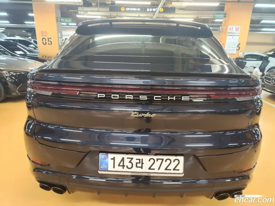 Porsche Cayenne 4.0 E- 2025 — миниатюра 2