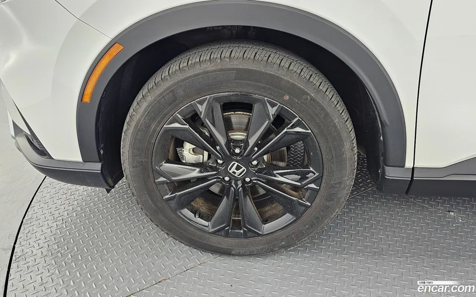 Honda CR-V 2.0 2WD 2023 — миниатюра 5