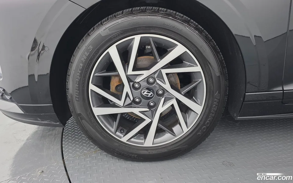 Hyundai Grandeur Hybrid 2022 — миниатюра 5
