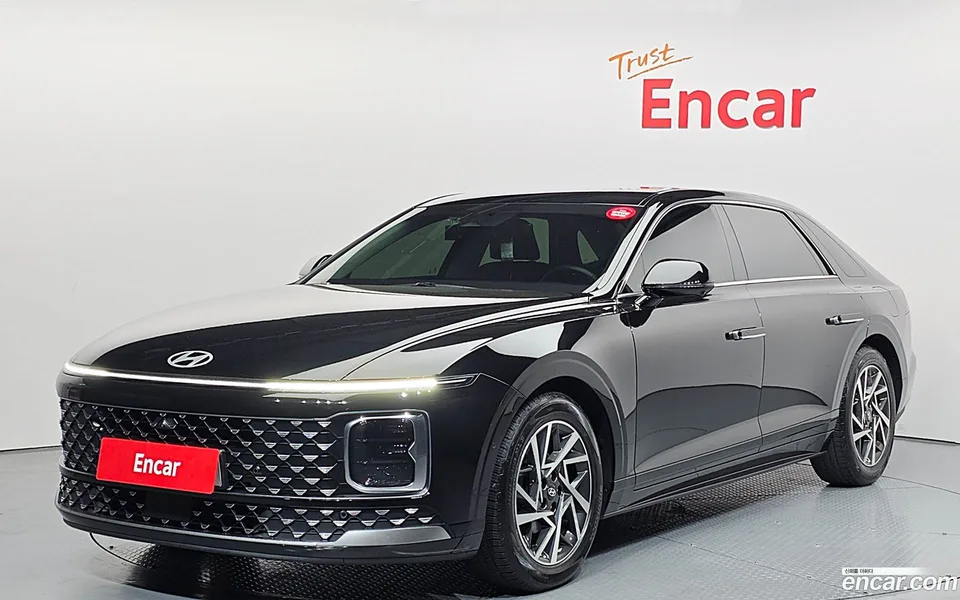 Hyundai Grandeur Hybrid 2022 — фото 1, купить с доставкой в Москву