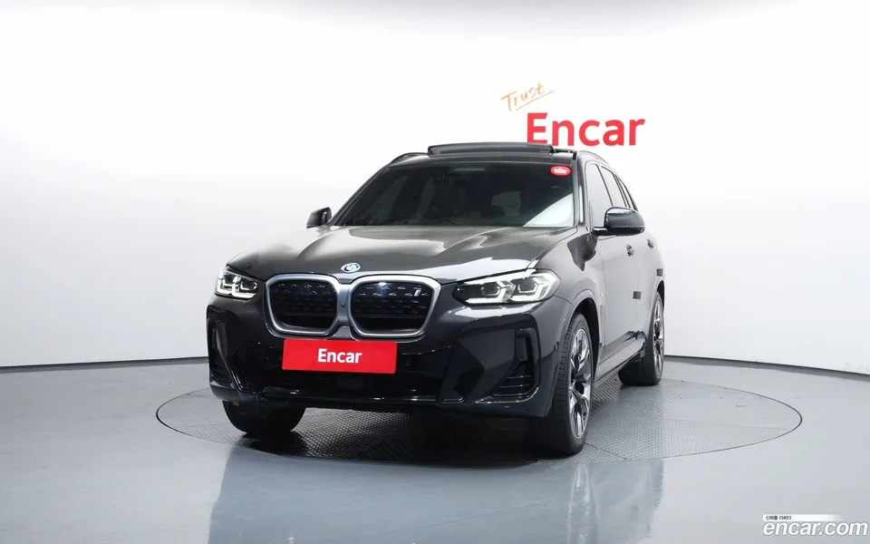 BMW iX3 M 2022 — миниатюра 3