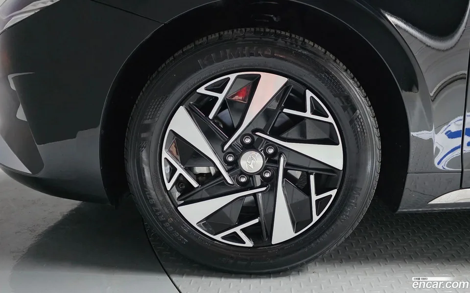 Hyundai Grandeur IG Hybrid 2022 — миниатюра 2