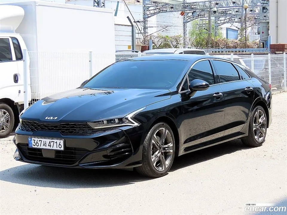 Kia K 5 2.0 2022 — фото 1, купить с доставкой в Москву
