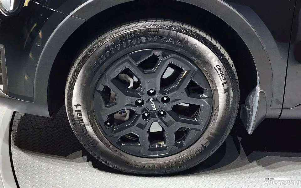Kia Sorento HEV 1.6 2WD 2023 — миниатюра 2